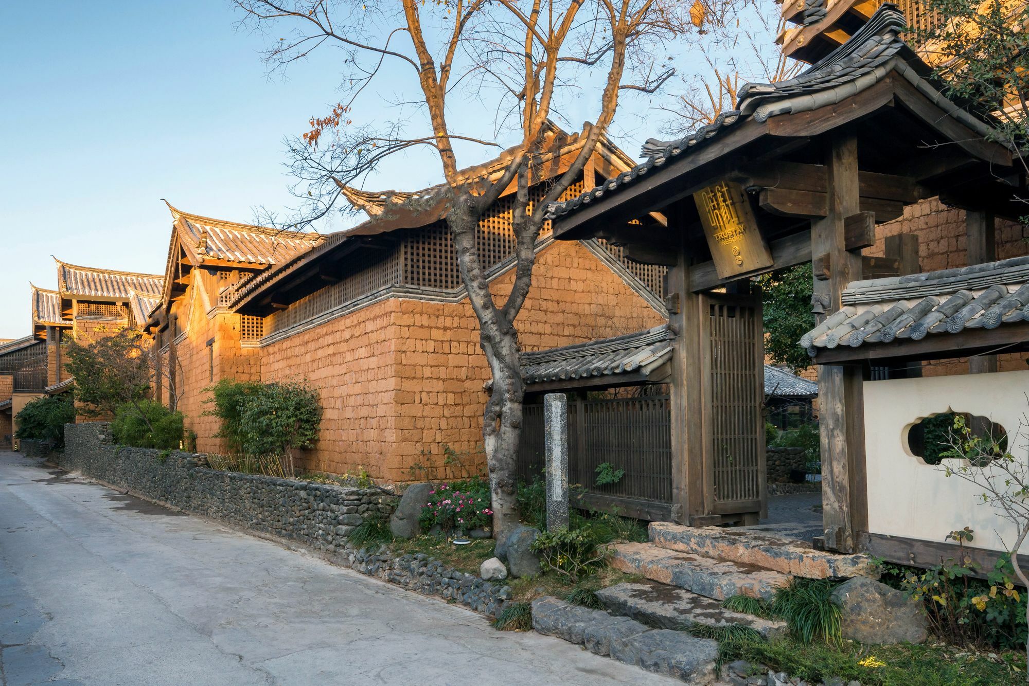 Lijiang Trustay Heartisan Boutique Hotel & Resort Bagian luar foto